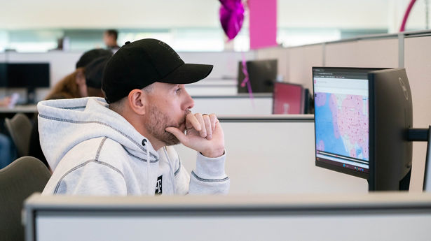 Call center agent
