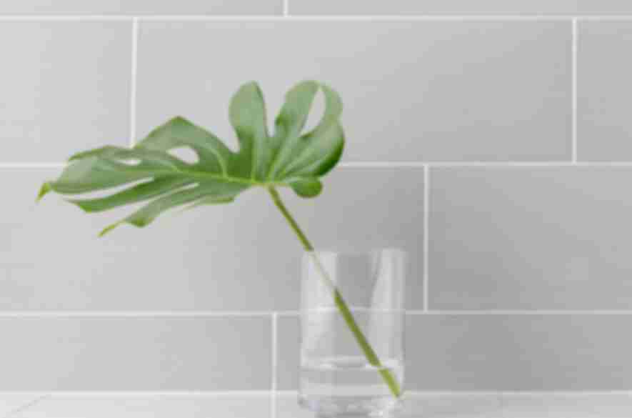 With a light grey hue and glossy finish, this plank style ceramic tile provides a touch of shine to your modern decor.