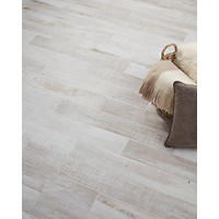 Thumbnail image of Wood look porcelain with focus on the floor layout. 
