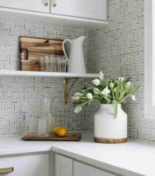 Kitchen backsplash with Sampson mosaic marble tile above the counter