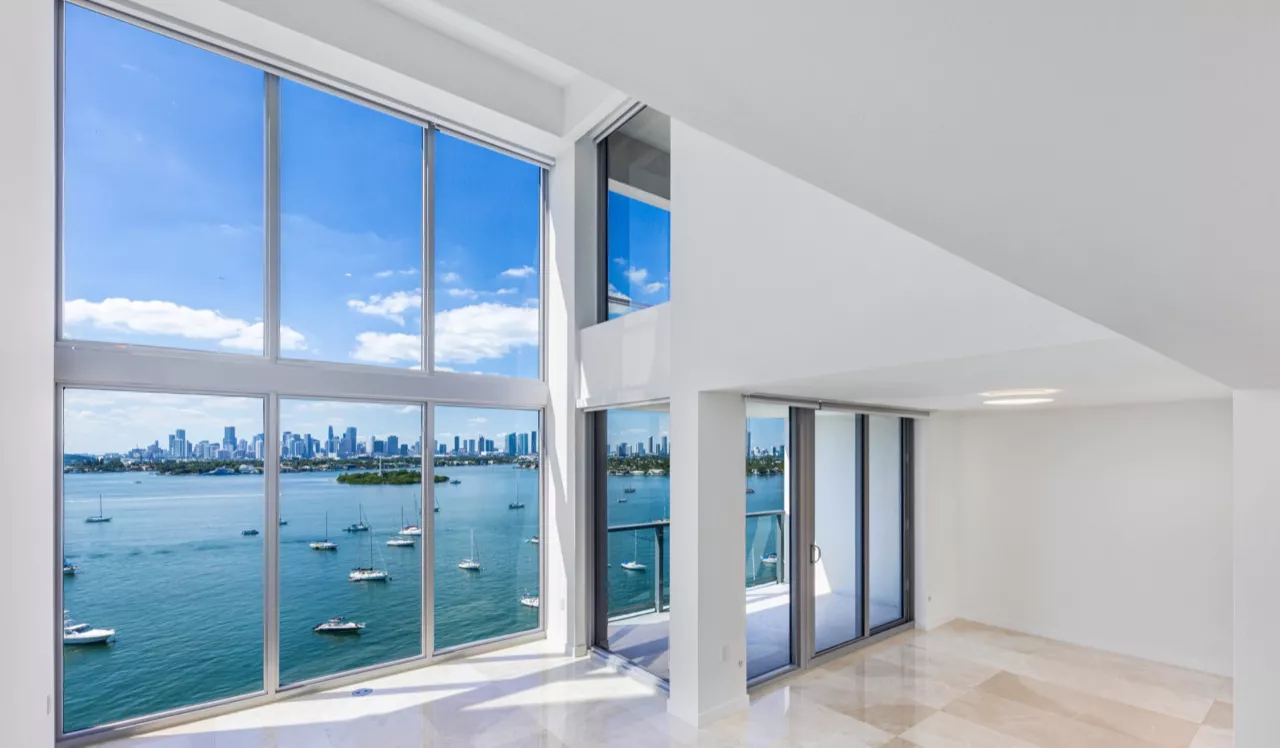 Flamingo Point - Miami, FL - Kitchen