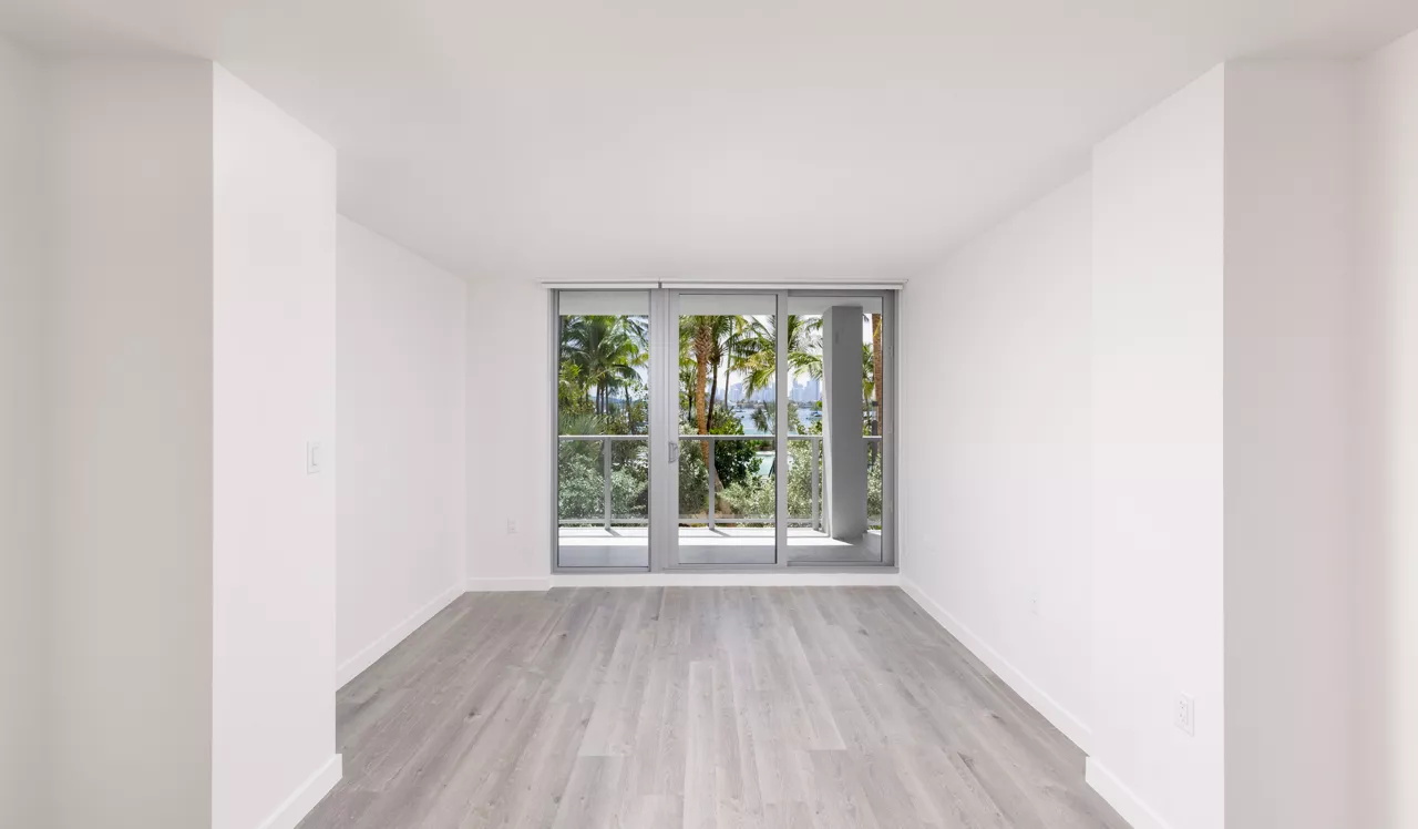 Flamingo Point - Miami, FL -  The Horizon Interior Living room