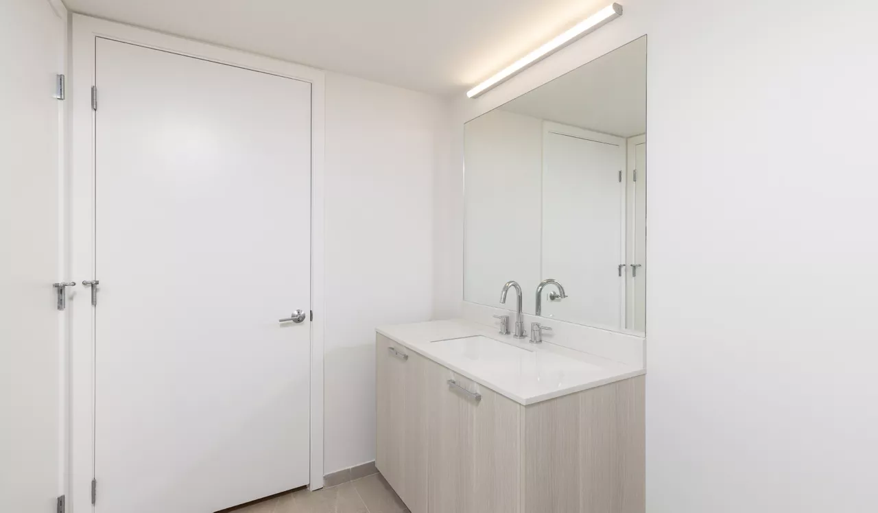 Flamingo Point - Miami, FL - Bathroom