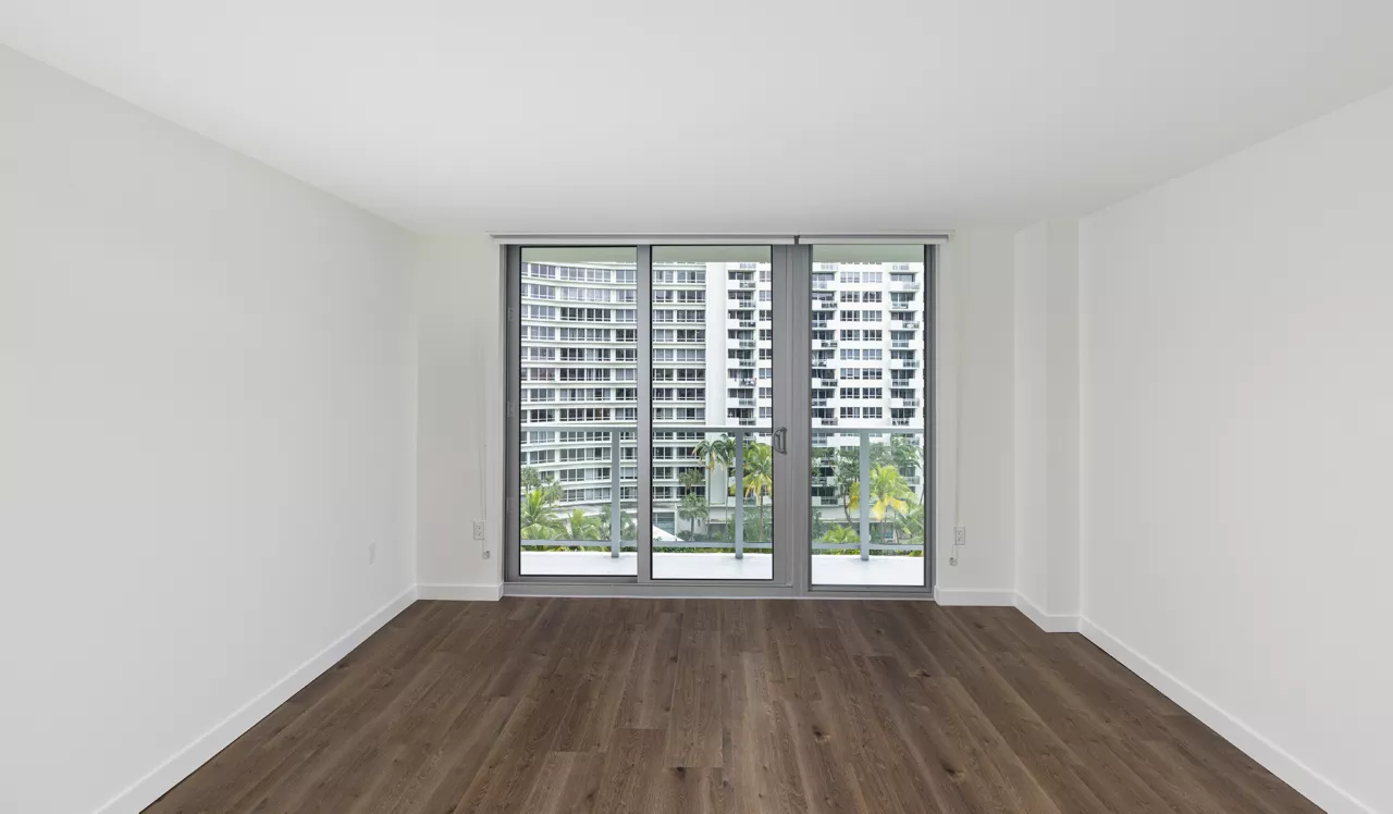 Flamingo Point - Miami, FL - Living Room