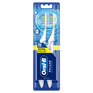ORAL-B PRO-CLEAN PULSAR Battery-Powered Toothbrush –  Superior 5-Way Plaque Removal, 2