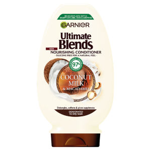Ultimate Blends Coconut Milk & Macadamia Smoothing and Nourishing Vegan Conditioner 400ml