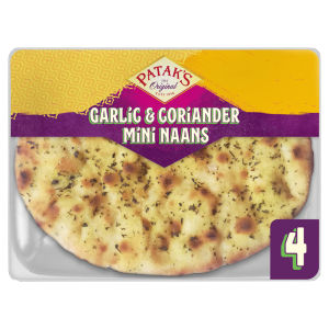 Patak's Flame Baked Mini Naans - Garlic & Coriander 4 Pack