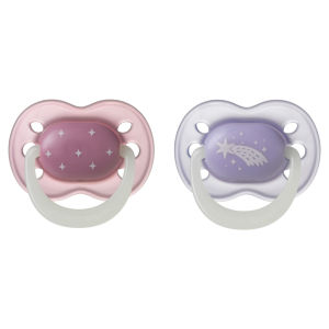 Tommee Tippee NightGlow Dummy, 0-6 Months, 2 Pack, Glow in the Dark