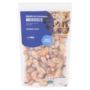 M&S Mussels in a White Wine & Parsley Sauce