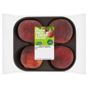 4 Smooth & Sweet Flat Peaches