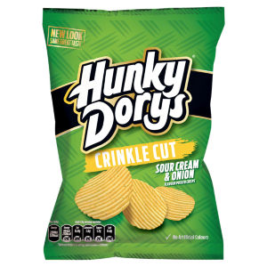 Crinkle Cut Sour Cream Onion Flavour Potato Crisps 135g