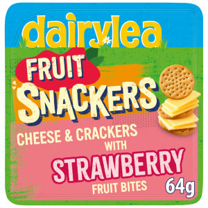 Dairylea Snackers with Strawberry Fruit Bites 64g