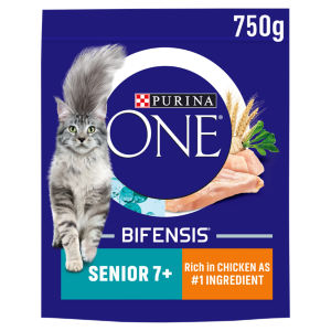 Senior 7+ Chicken Dry Cat Food 750g