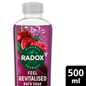 Radox Cherry & Raspberry Feel Revitilised Bath Soak Bubble Bath 500ml