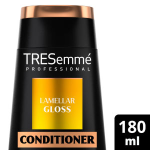 Lamellar Gloss Salon-grade Shampoo preps the hair fibre 180 ml