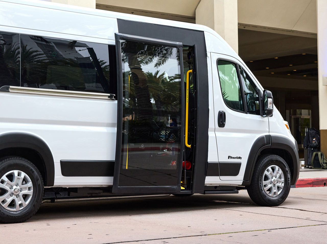 Commercial ProMaster wheelchair van with single-leaf plug door