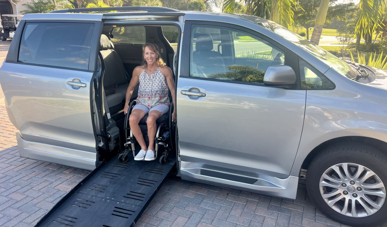 toyota sienna wheelchair van