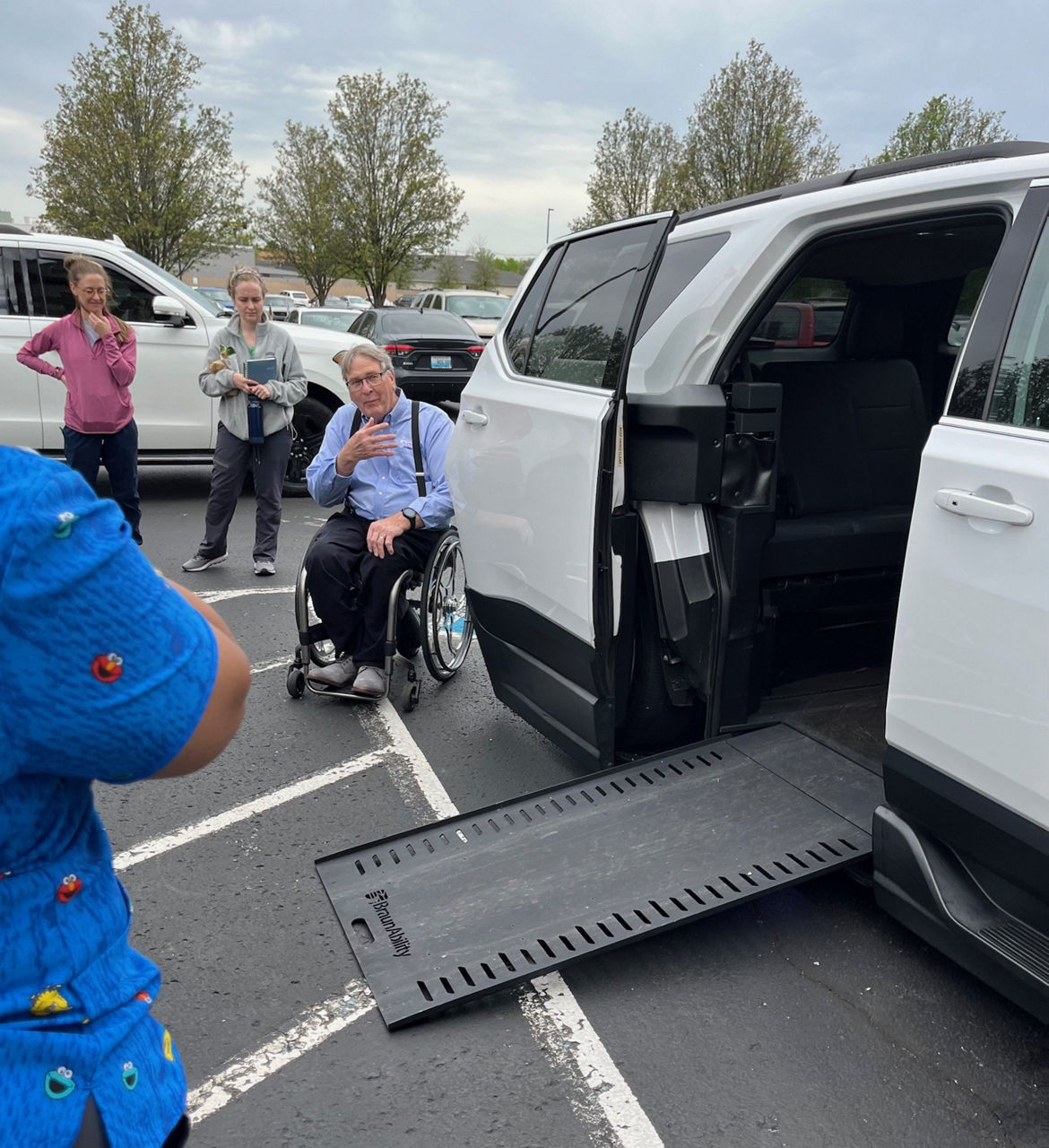 paul erway white braunability vehicle 