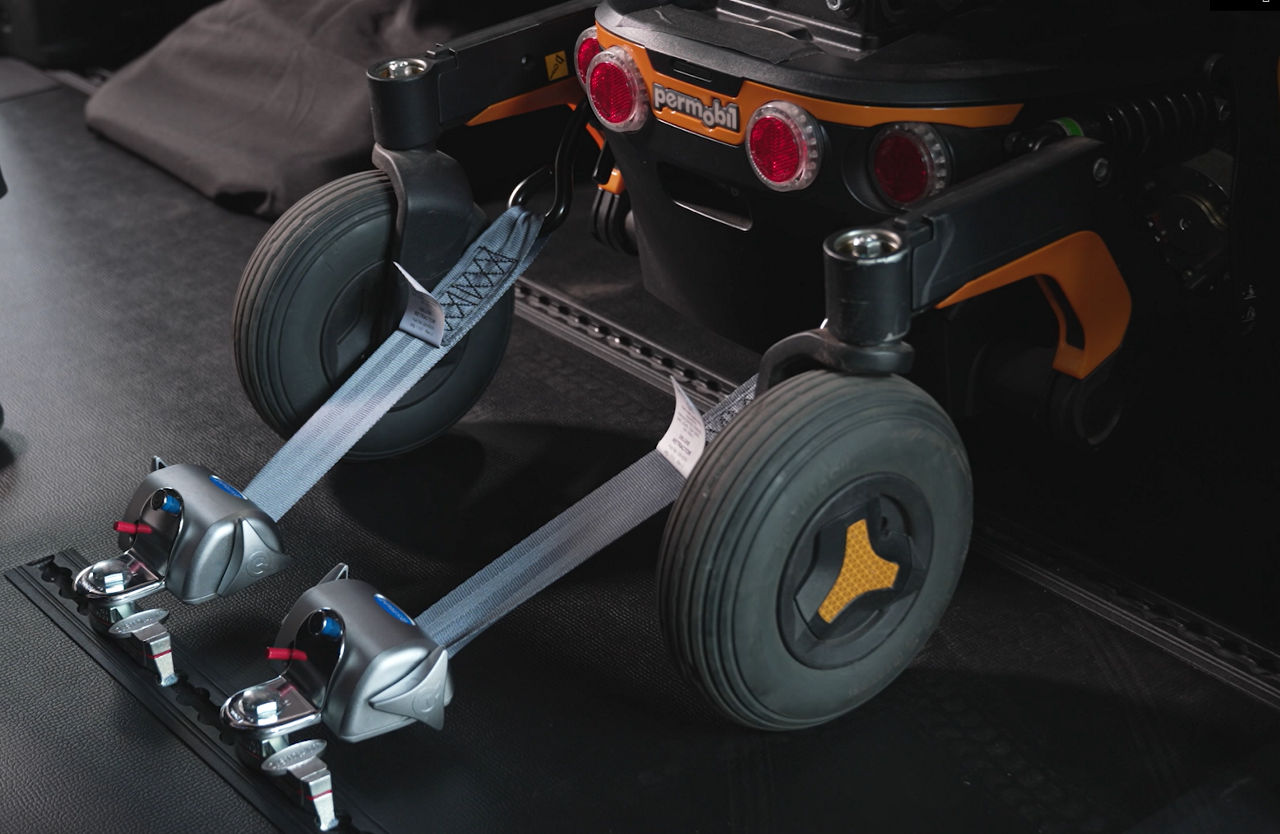 Q'Straint Retractor Wheelchair Tie-Down