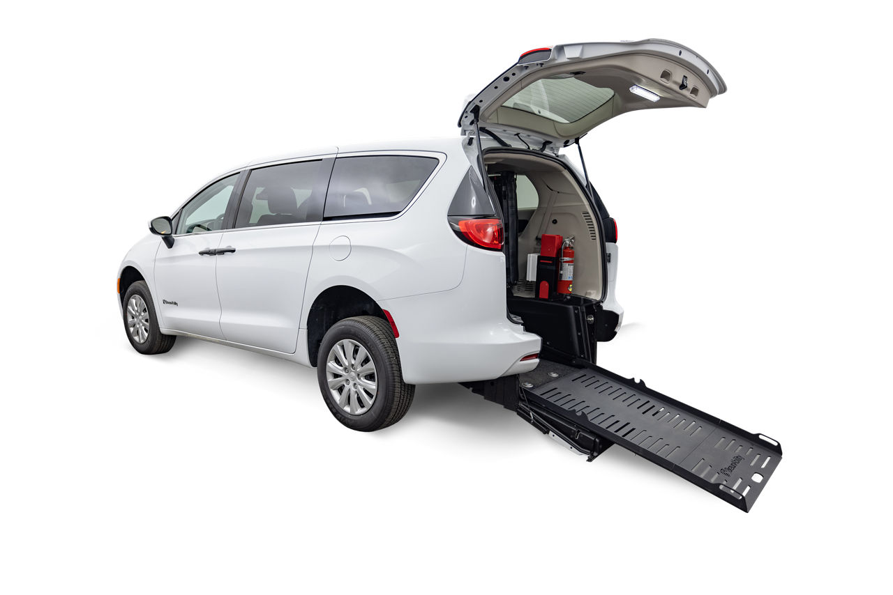 BraunAbility Voyager Simple Stow ADA Van