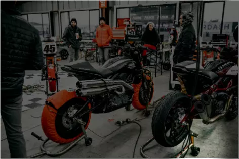 Motorcycle | Bridgestone Motorcycle Tires