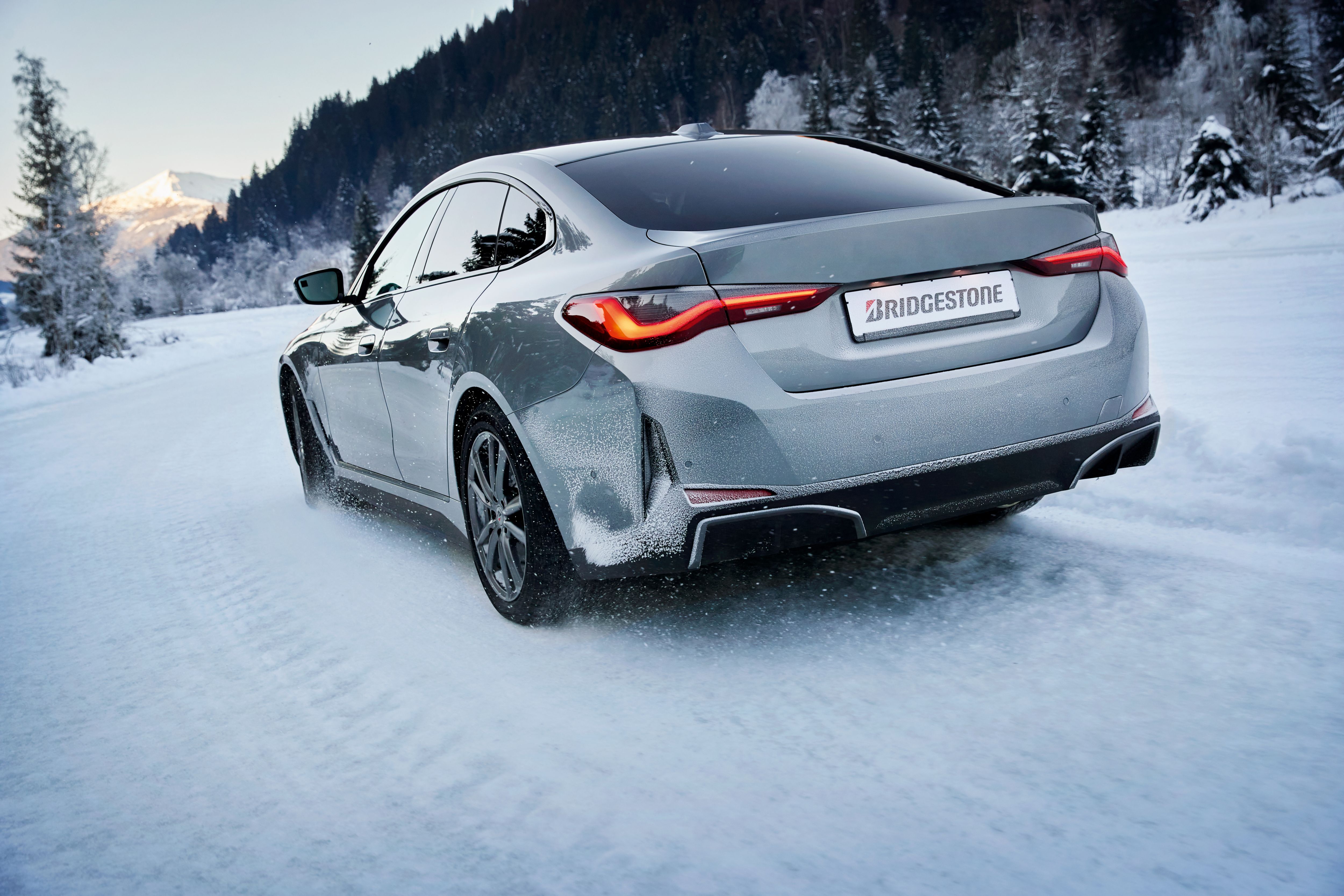 snow car blizzak