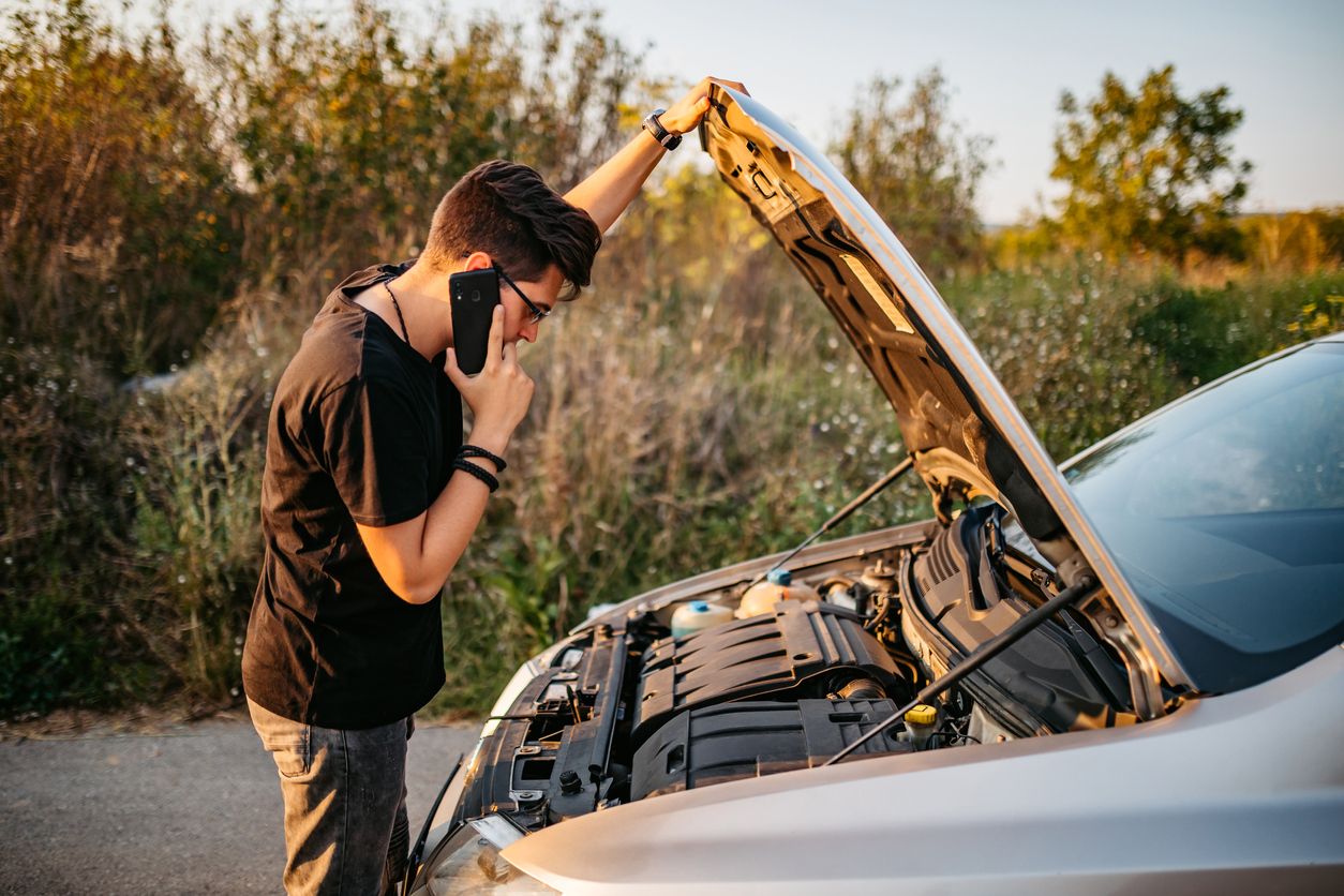 image of driver calling roadside assistance