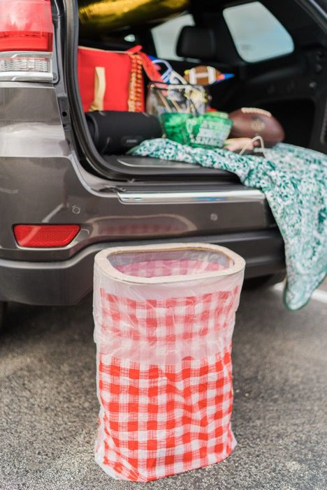 Popup trash can for tailgating