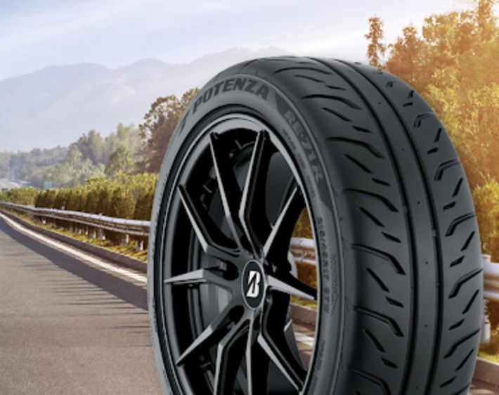 Potenza directional tire