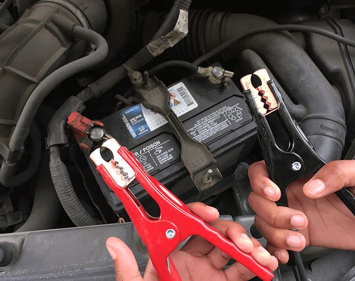 The Right Way to Jumpstart a Dead Battery