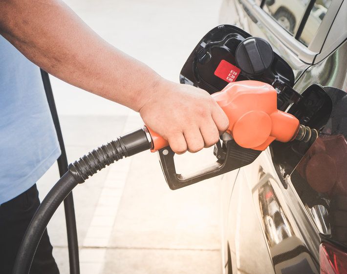 Road-Trip Ready: 5 Ways To Save On Gas this Summer