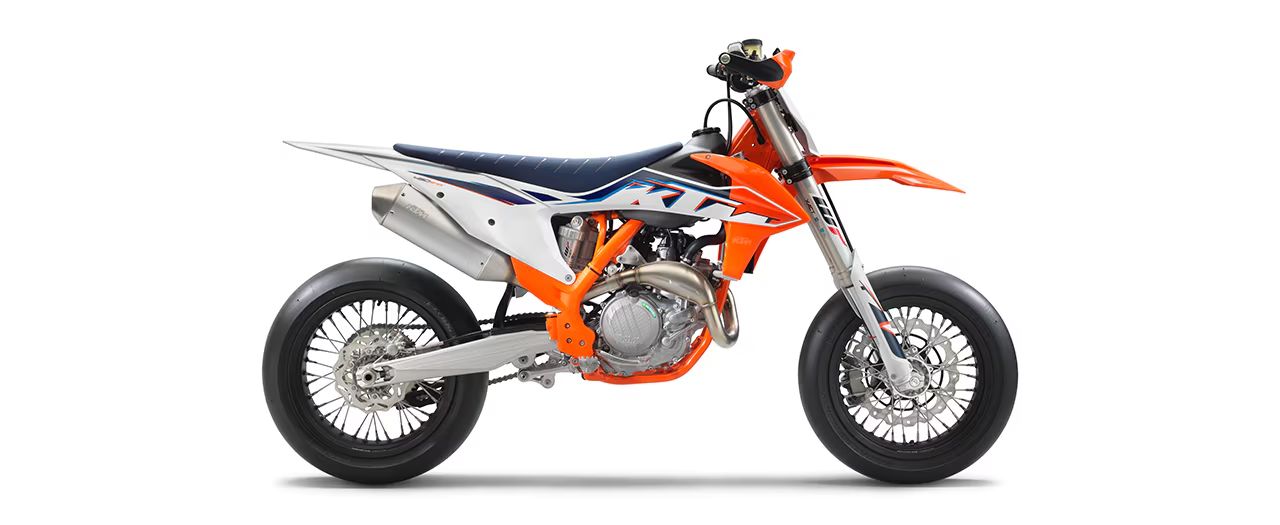 Bridgestone Reintroduces Supermoto Race Tires to USA and Canada