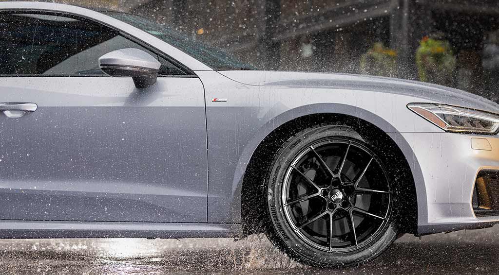 Image of a touring tire