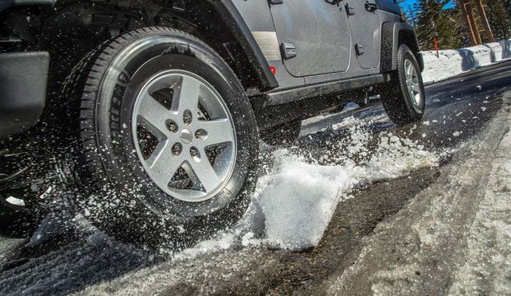 winterforce-tires-on-vehicle-during-winter