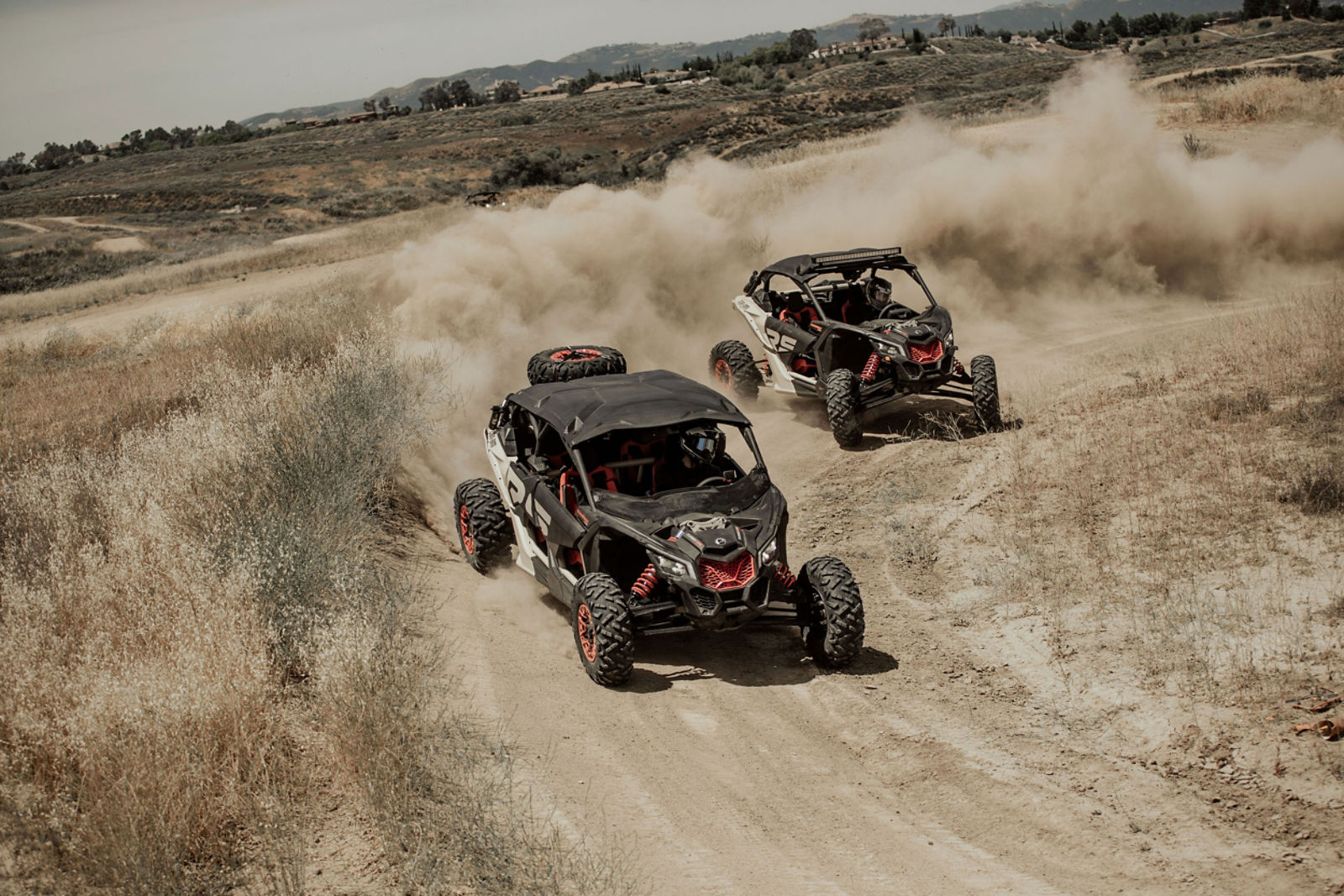 Maverick X3 in Desert
