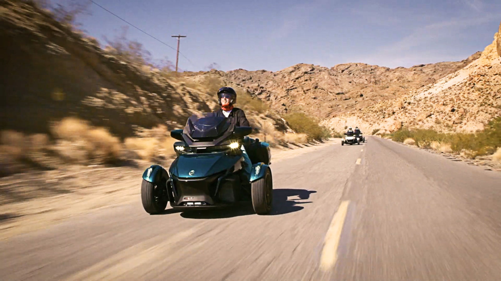 Tom Dorcey riding Can-Am Spyder with his friends