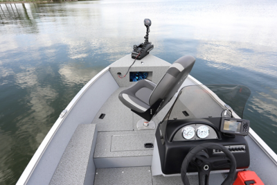 Bow Deck with Seat SS MY23