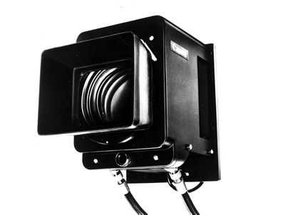 1969 P10x20B, 10X zoom lens for color television cameras