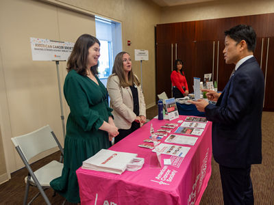 CEO Sammy Kobayashi visits CSR partner table