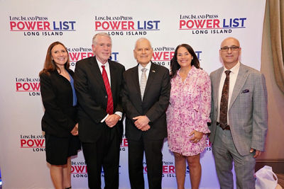 Liebman poses with Canon's Marie Abbondondolo, Mike Lane, Amy Newman and Vinny Valenti