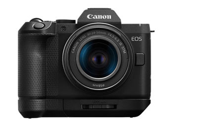 EOS R8 Mark II with EG-E2 Extenstion Grip
