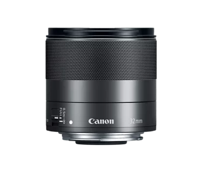 未使用品 Canon キヤノン EF-M 32mm F1.4 STM CANON ef-m 32mm F1.4 stm