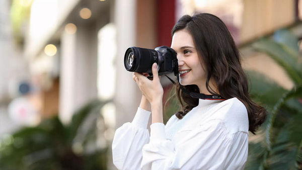 RF24-105mm F4-7.1 IS STM zoom lens | Canon Canada Shop RF24-105mm F4-7.1 IS STM zoom lens | Canon Canada Shop