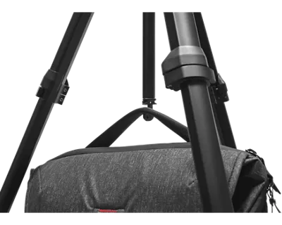 4825V541-travel-tripod-aluminum-4