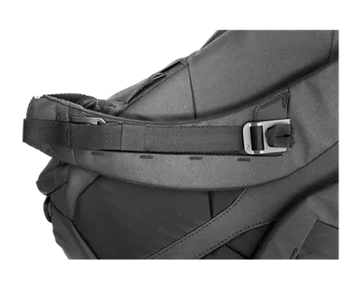 4825V551-everyday-backpack-20l-bk-4