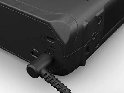 PIXMA TR150: anti-theft locking slot