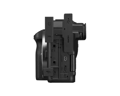 7503C010-EOS-R8-Mark-II-Lens-Kit-5