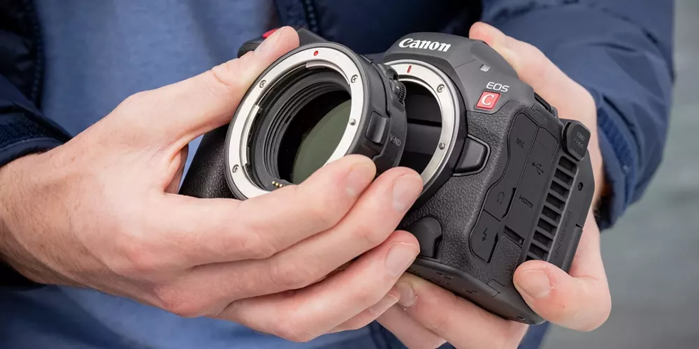  EOS R5 C avec bague d’adaptation monture EF-EOS R
