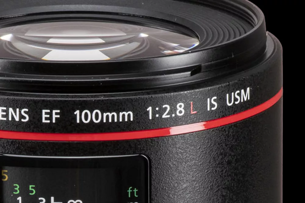 EF 100mm f/2.8L Macro IS USM