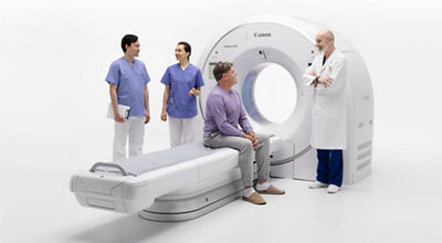 Doctor and patient  talking about Canon Imaging Technology